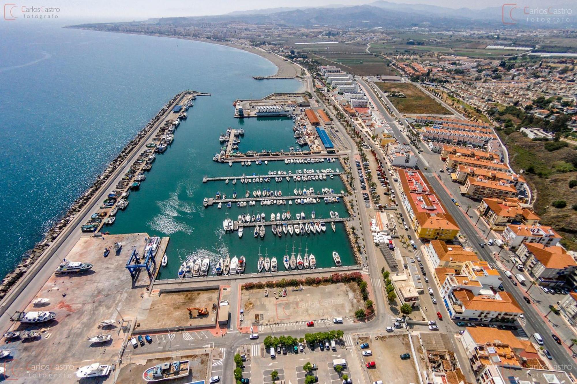 Puerto Caleta Dream - Alojamientos La Torre Caleta De Velez Esterno foto